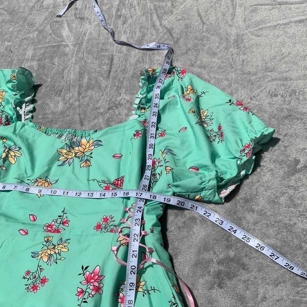 Shein Curve Floral Dress - Picture 5 of 8